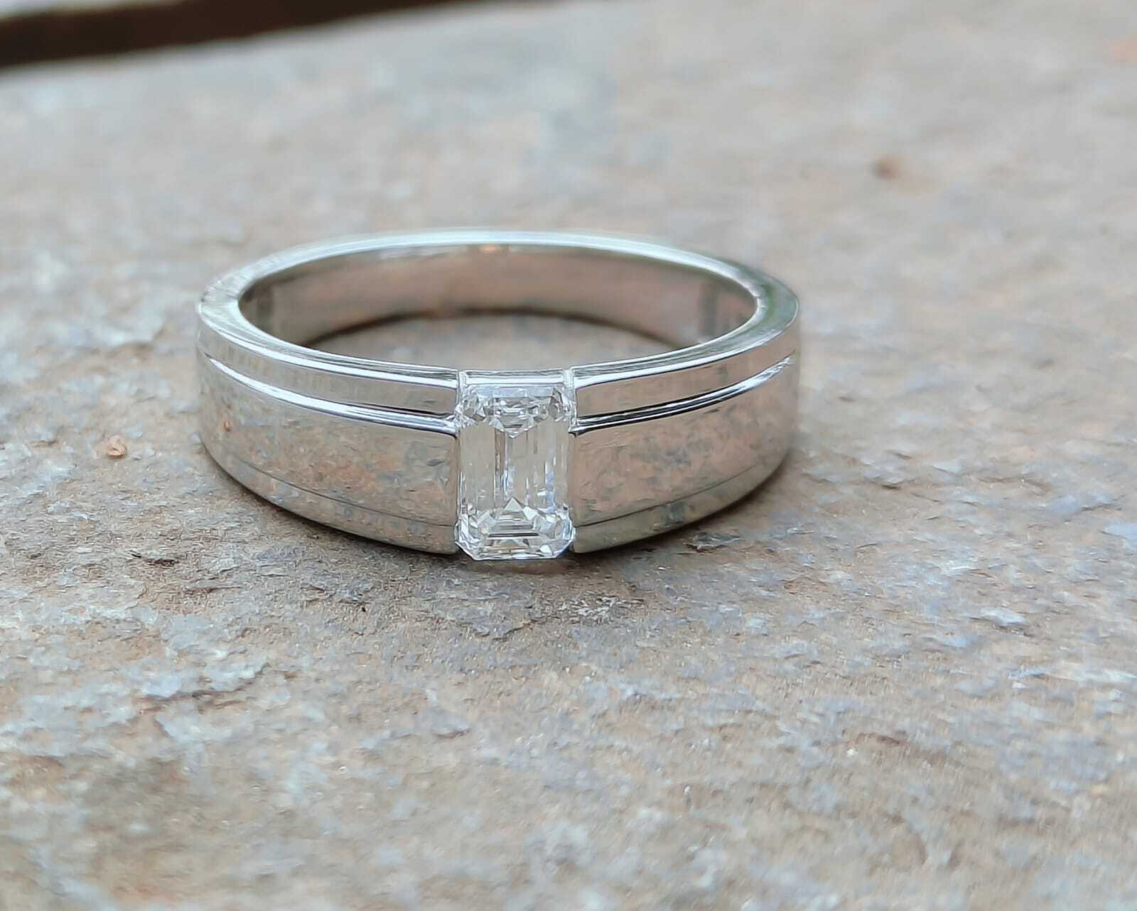  Emerald Cut Natural Diamond Ring in 18Kt White Gold | GIA Certified